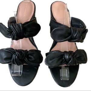 Taryn Rose SZ 9 Nanette Double Bow Heeled Leather Black Sandals